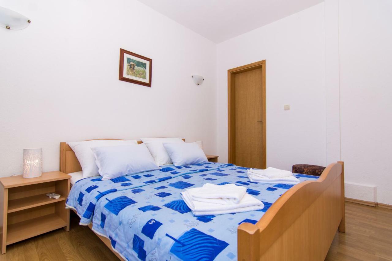 Apartments Jozic Seget Vranjica Exterior foto