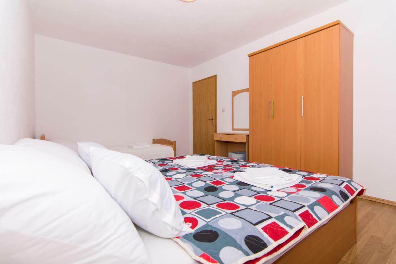 Apartments Jozic Seget Vranjica Exterior foto